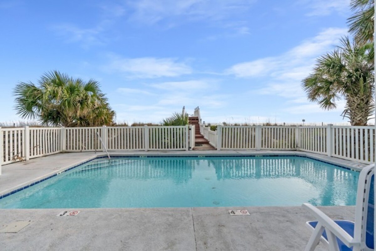 Avista Point A - 7 BR OF Duplex w/shared POOL