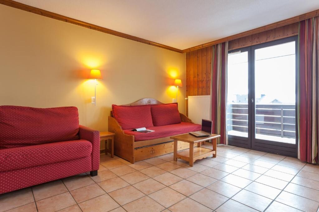 Pierre&Vacances-Appart 7 pers- 2 chambres- Aiglons
