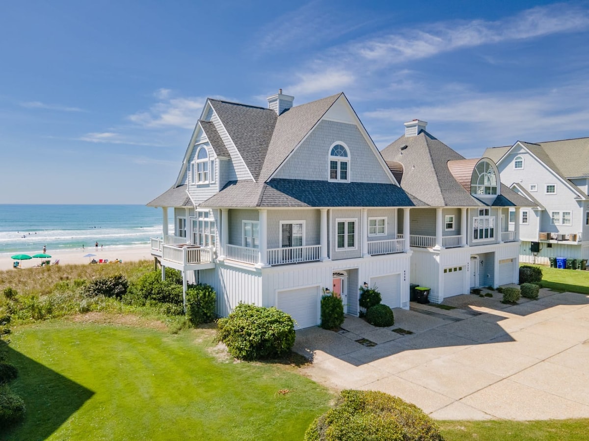 Topsail’s Treasure: Oceanfront Luxury w/Spa & Pool