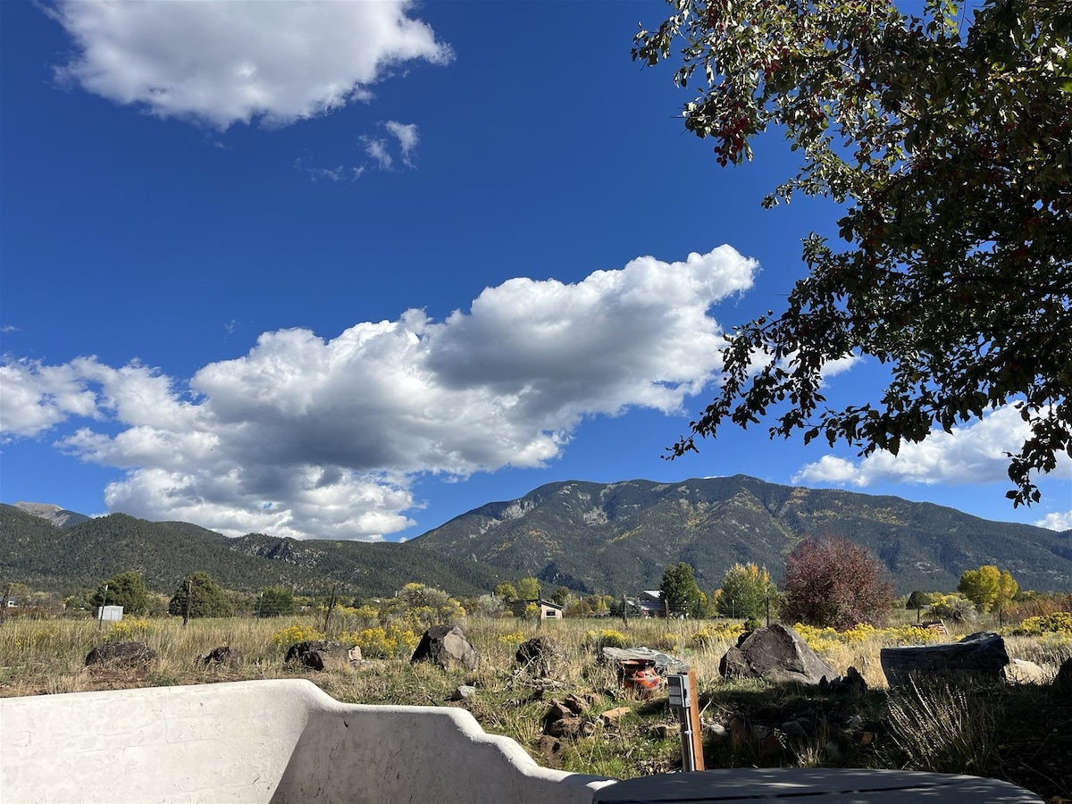 La Querencia - Taos Foothills Comfort