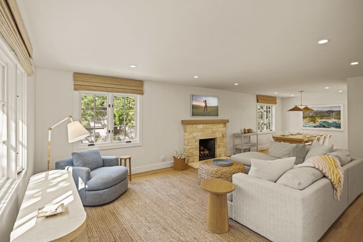 Carmel Jewel Box beautifully remodeled 3BR 2BA