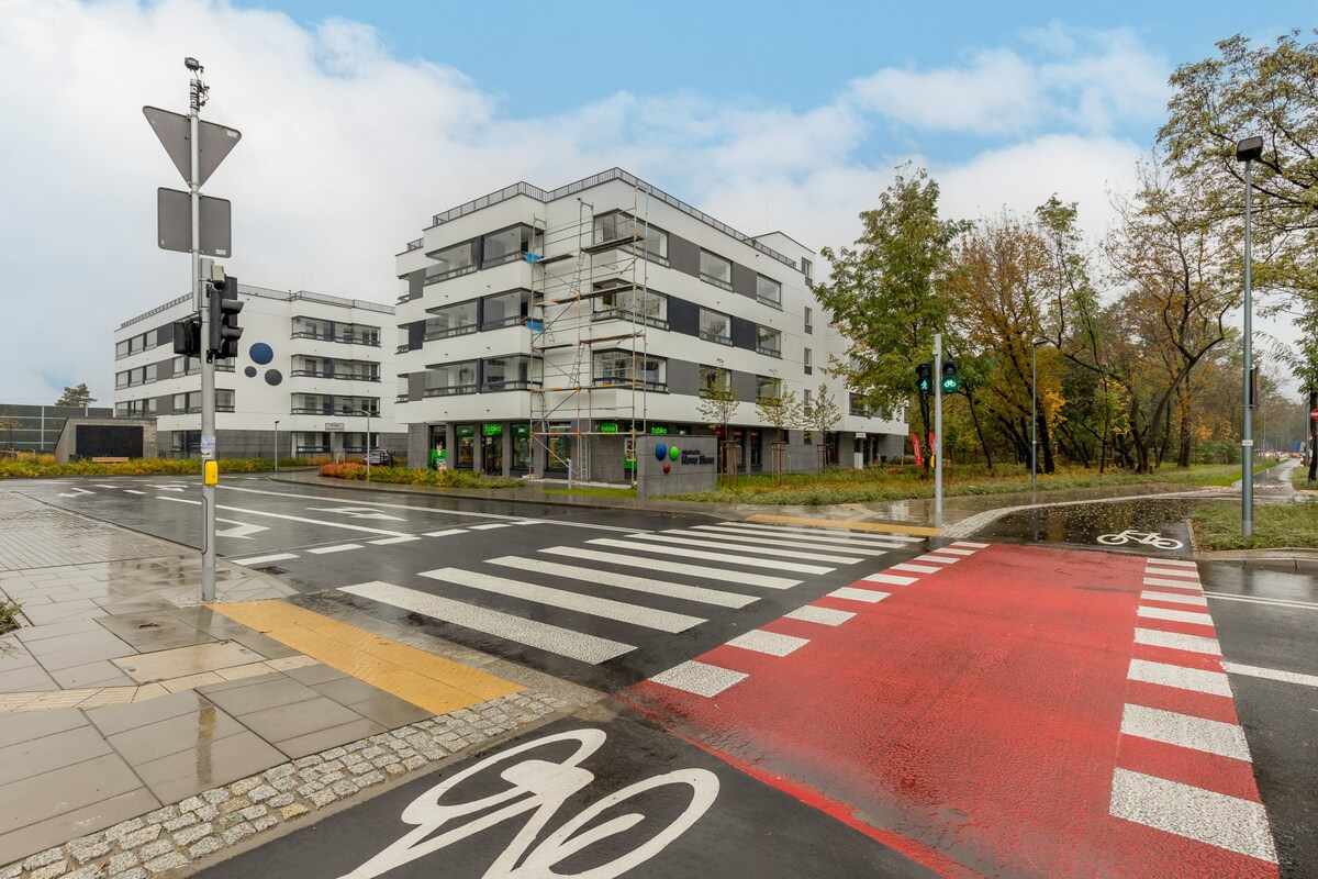 Family Apartment | Bialoleka | Parking | Desk