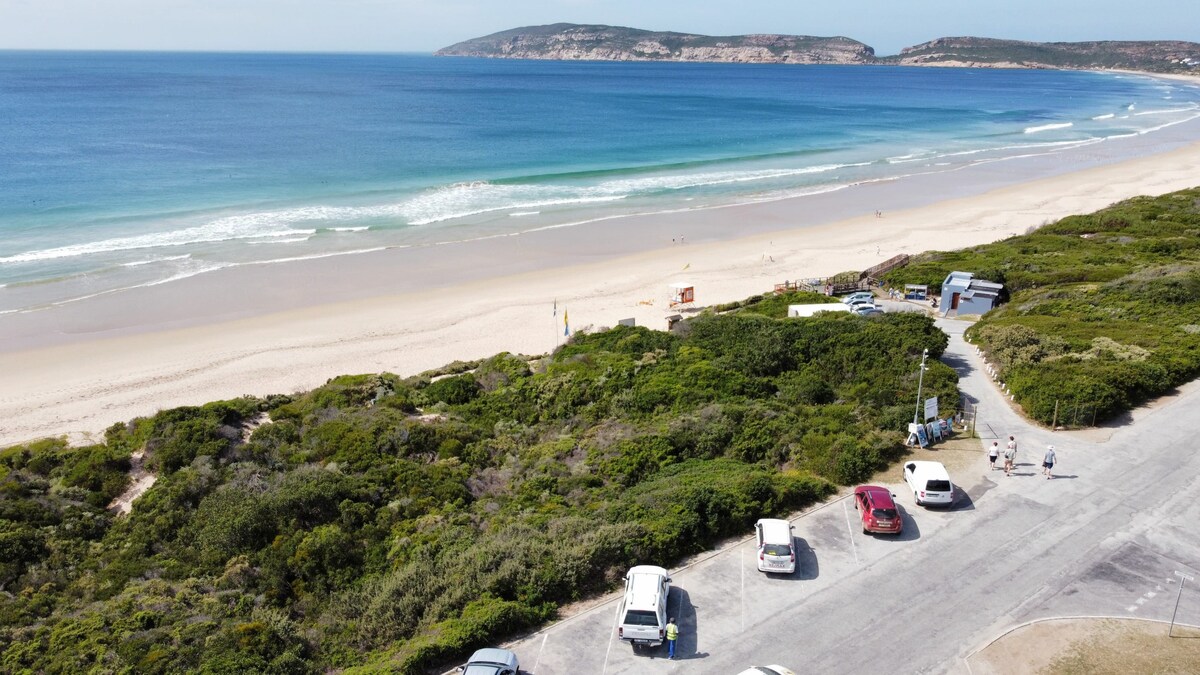 Beachy Head Hideaway 5 | Pool, Robberg Beach