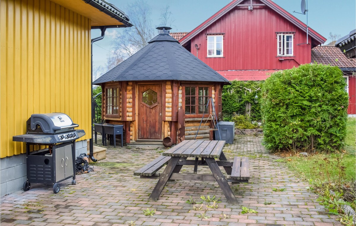 Lovely apartment in Bø i Telemark with kitchen