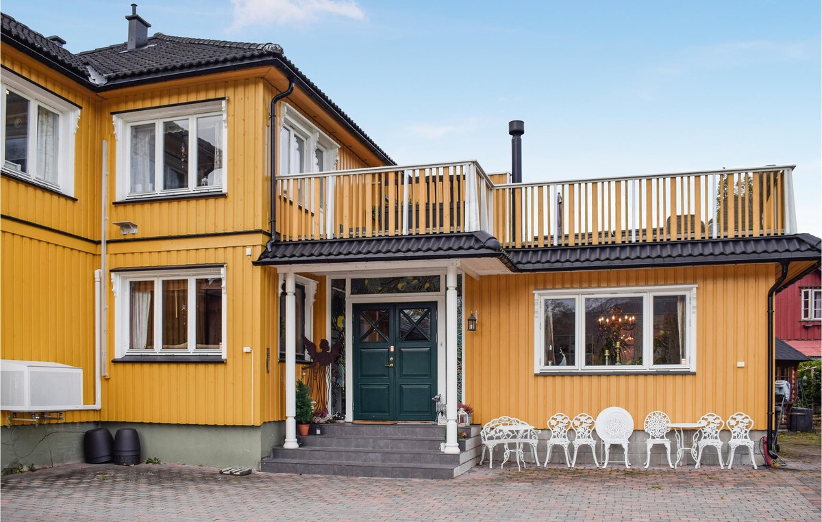 Lovely apartment in Bø i Telemark with kitchen