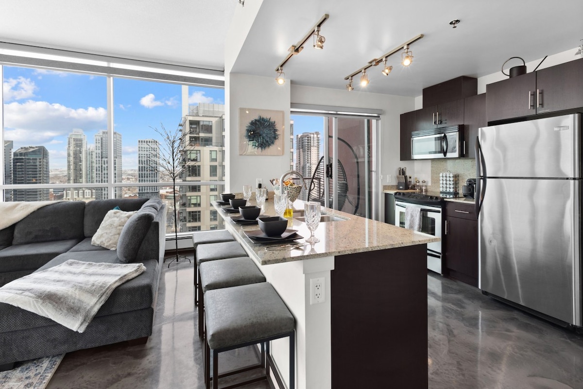 Urbanest - Spectacular Views & Amenities Downtown