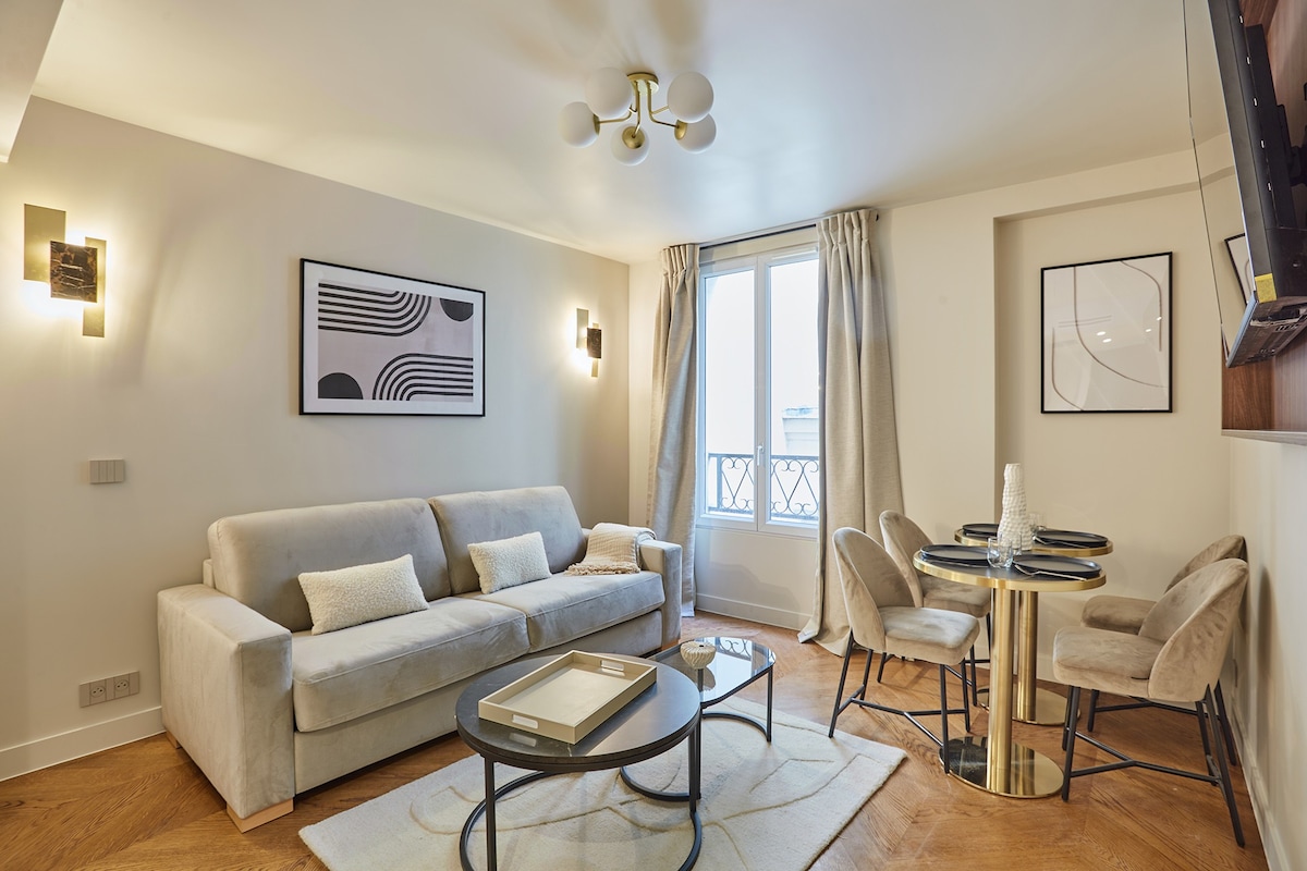 New apartment Center of Paris/Le Marais