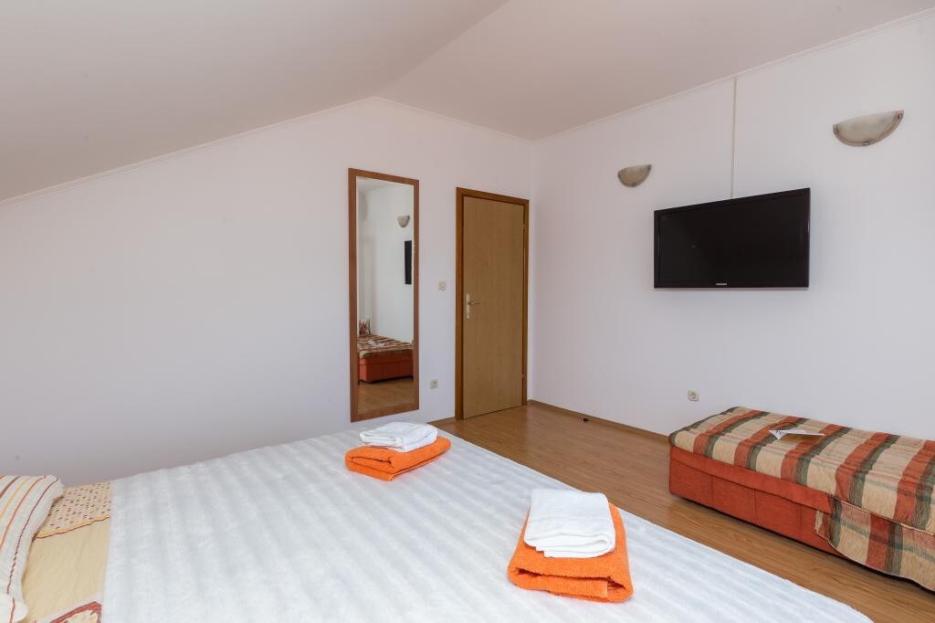 Memunić公寓-带阳台和海景的舒适单卧室公寓