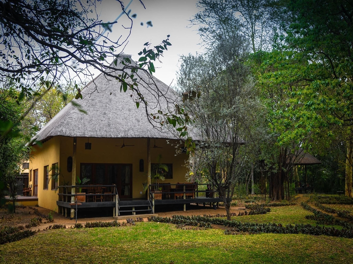 位于克鲁格公园（ Kruger Park ）入口处的6人别墅