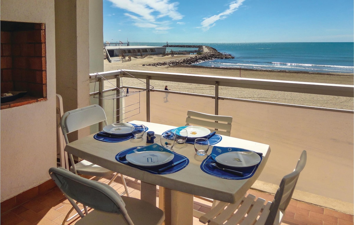 Pet friendly apartment with house sea view