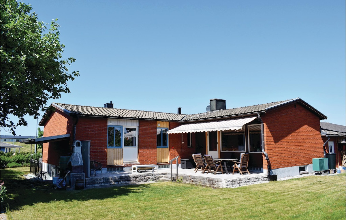 Amazing home in Visby with 4 Bedrooms and Sauna