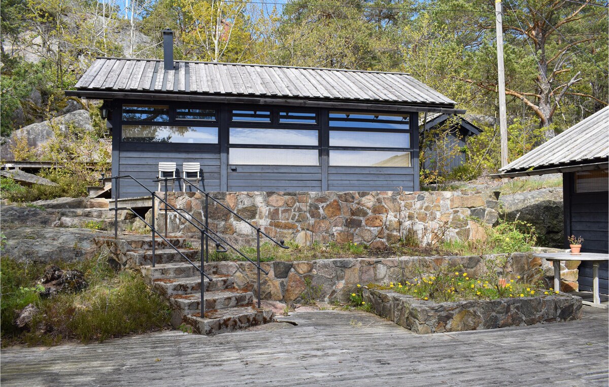 Amazing home in Tvedestrand with 4 Bedrooms