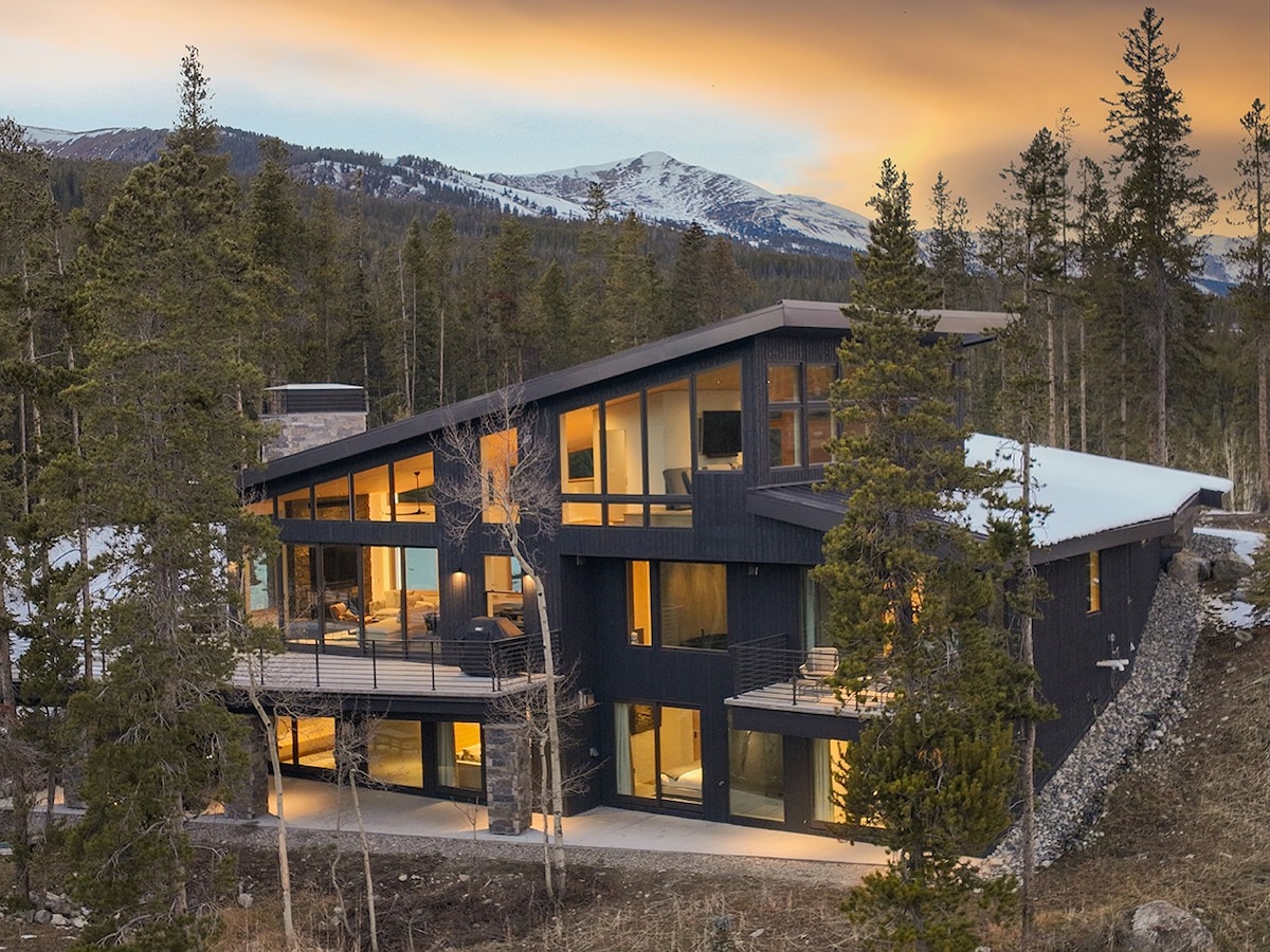 NEW The Overlook: Views & Seclusion, 3 mi to Breck