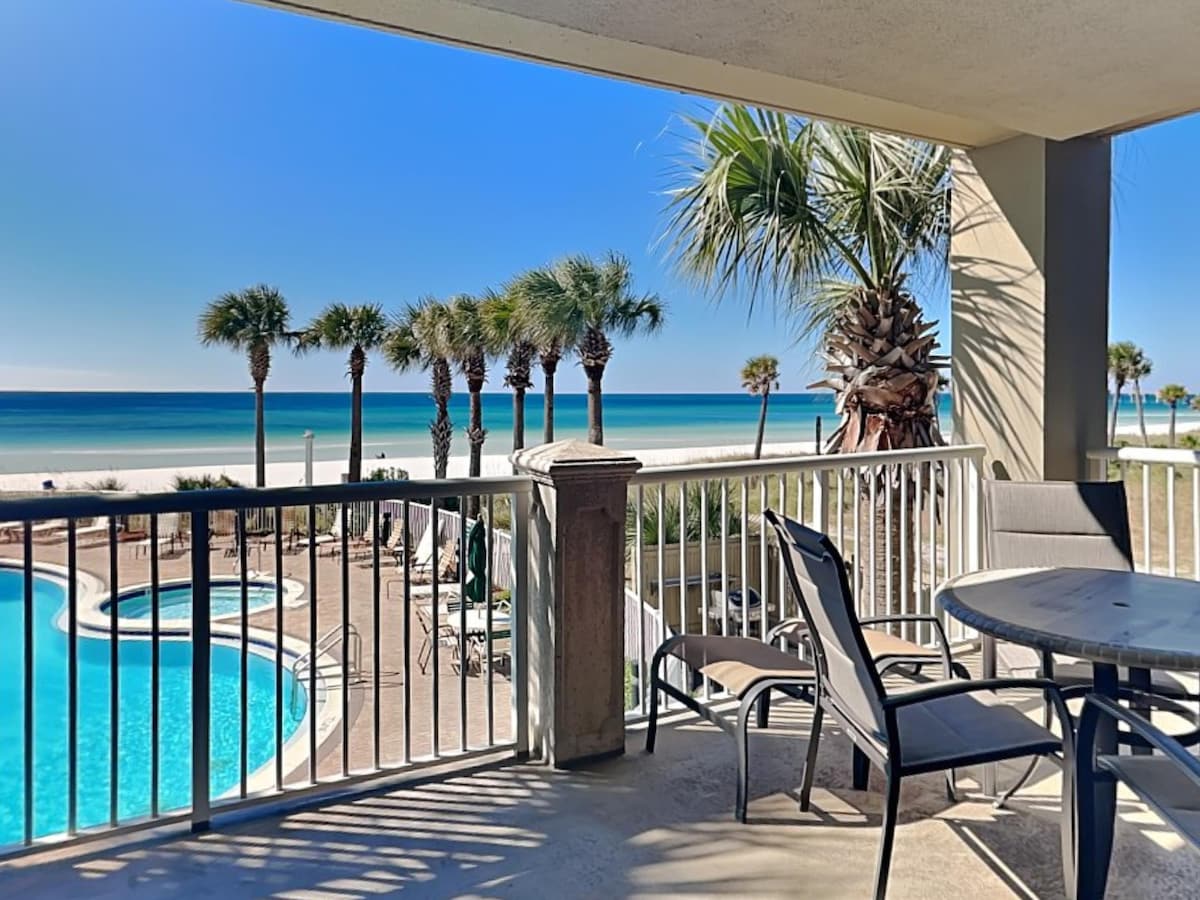 Sunny Shores | Gulf View + Resort Amenities!