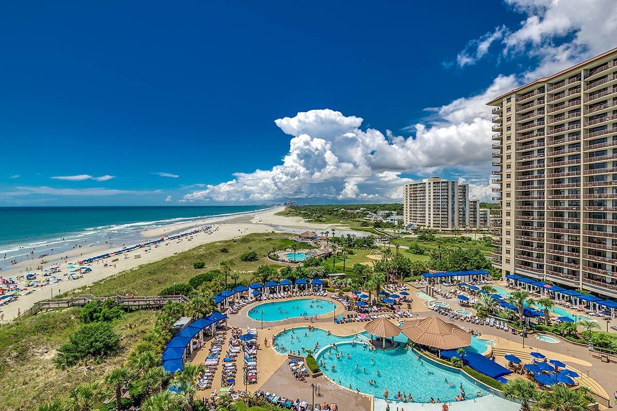 Indigo Tower: Luxurious Oceanfront 4 Bdrm Paradise