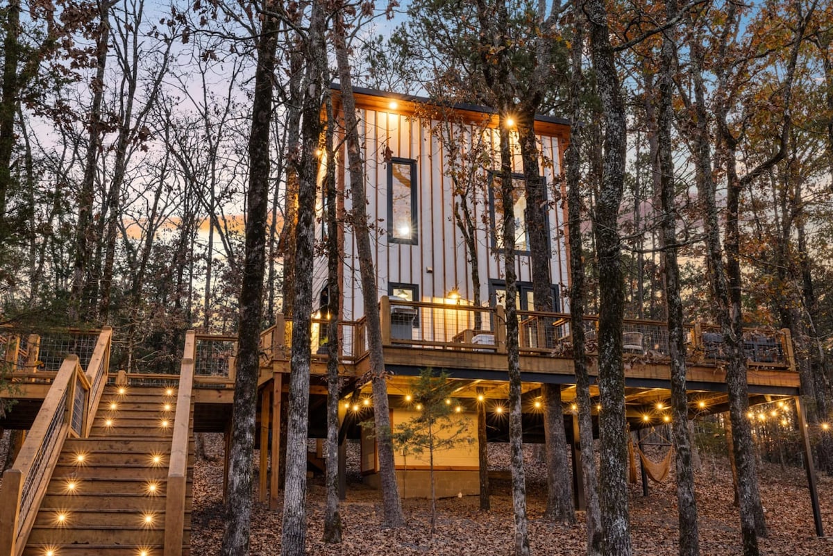 WildWood | Enchanting Luxurious Treehouse