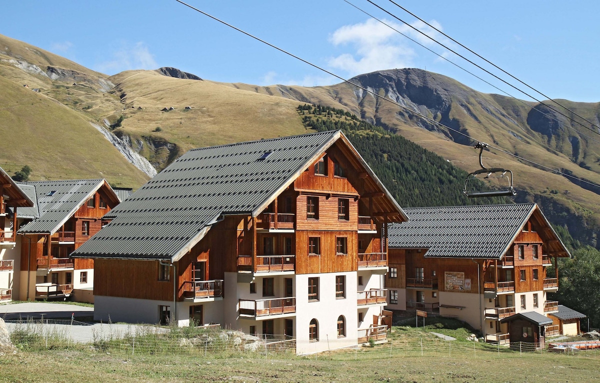 2BR | Sleeps 4 | Adventure Saint-Sorlin-d'Arves