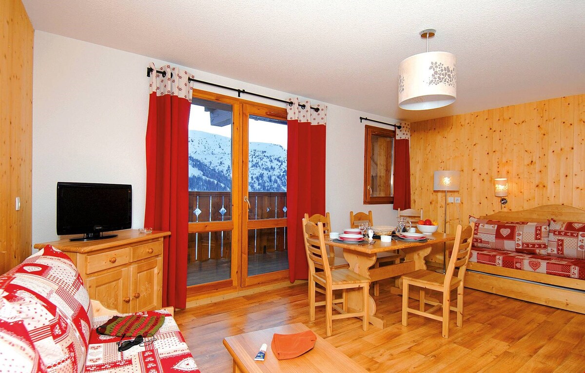 Sleeps 8 | 2BR Alcove in Prime Ski Location!