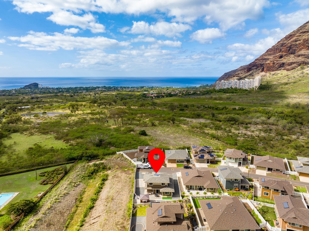 Makaha Villa by AvantStay | Mountain + Ocean Views