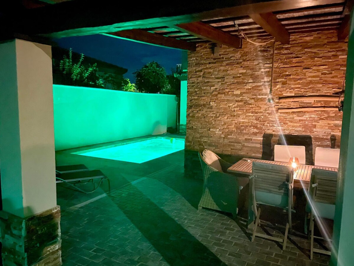 Villa Dos Amigos, with private pool.
