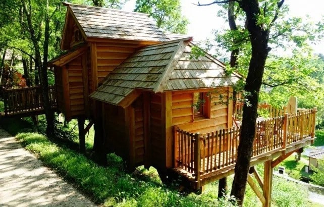 Treehouse Beaumont 4 Rooms 6 People