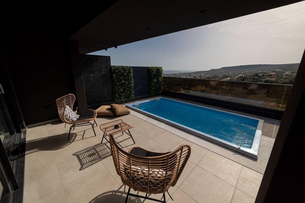 Inviting 4-Bed Villa Lia in Vathianos Kampos