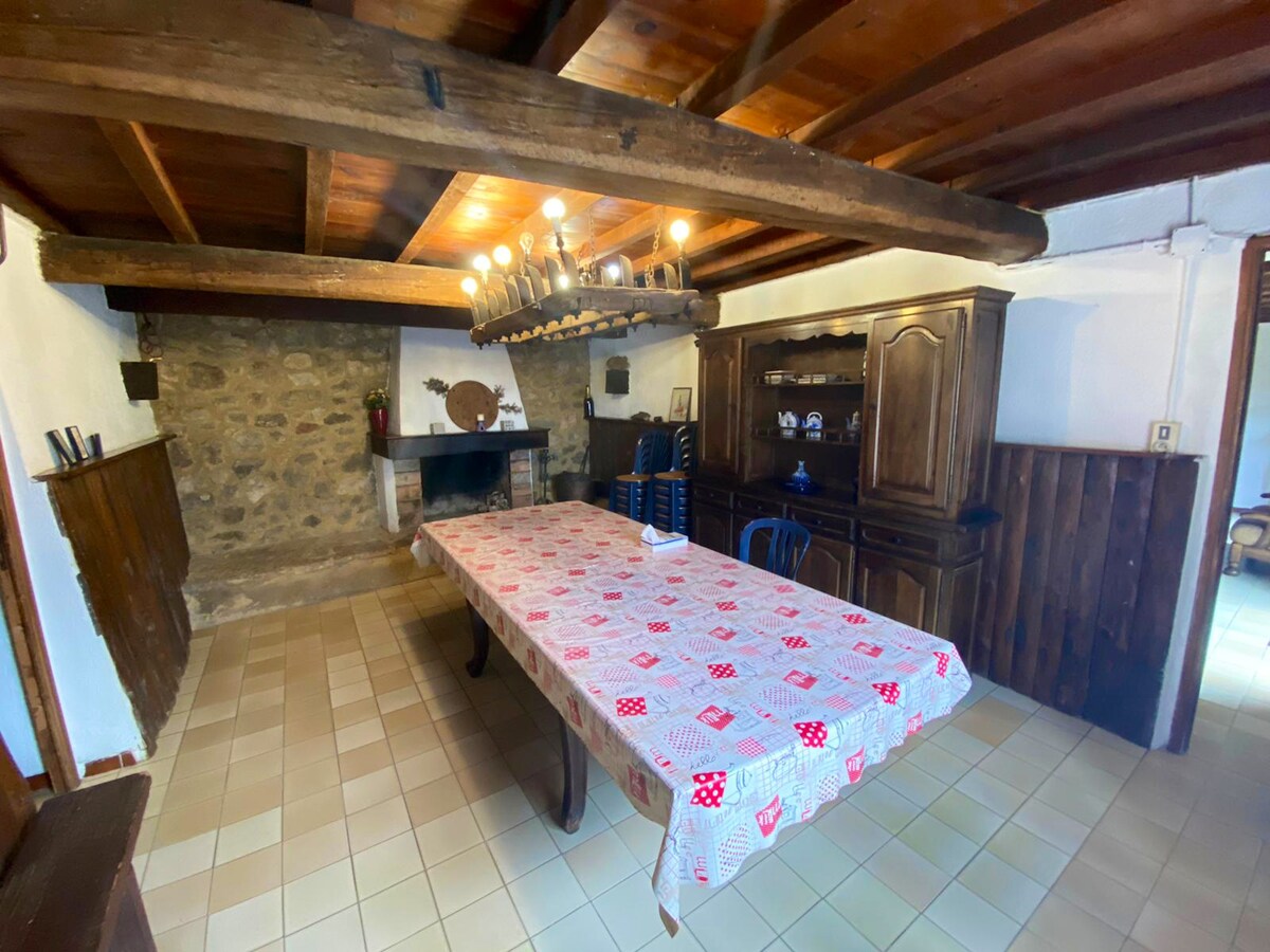House for 10 ppl. with terrace at Camps-sur-l'Agly