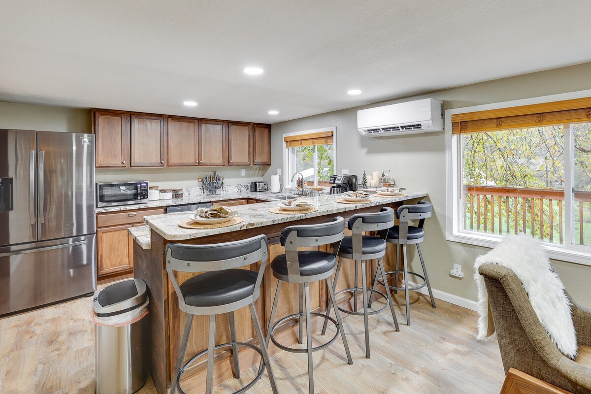 Orofino Cottage - Patio, Hot Tub & Outdoor Kitchen