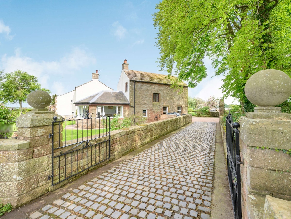 3 Bed in Caldbeck  (88035)