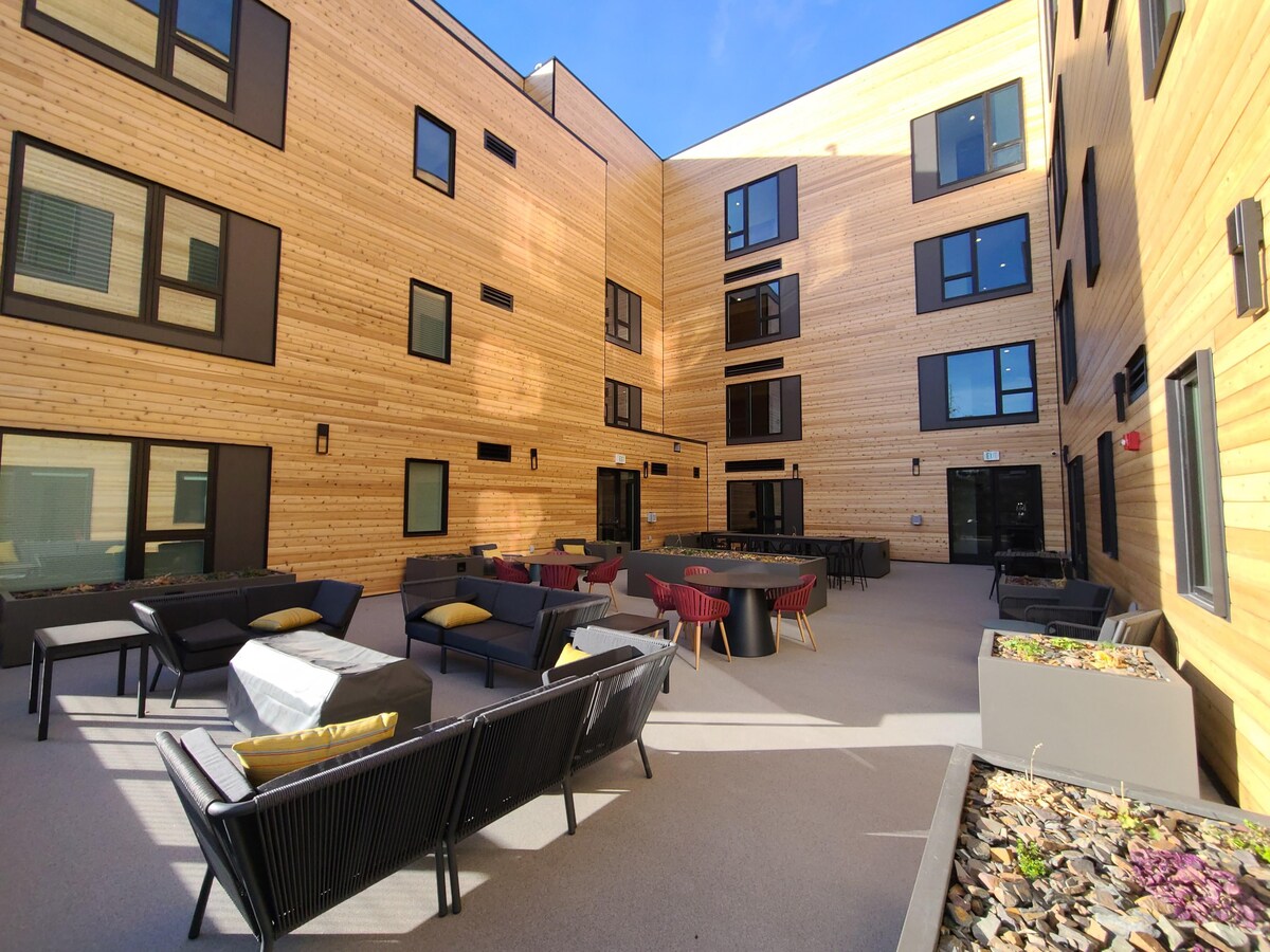 High West - Brand New Condo in Downtown Bozeman