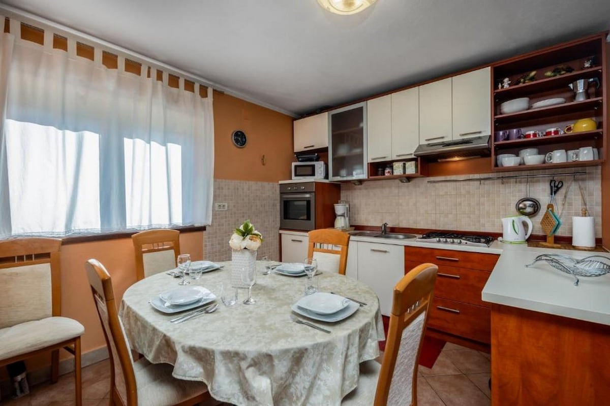 K-21038 Three bedroom house with terrace