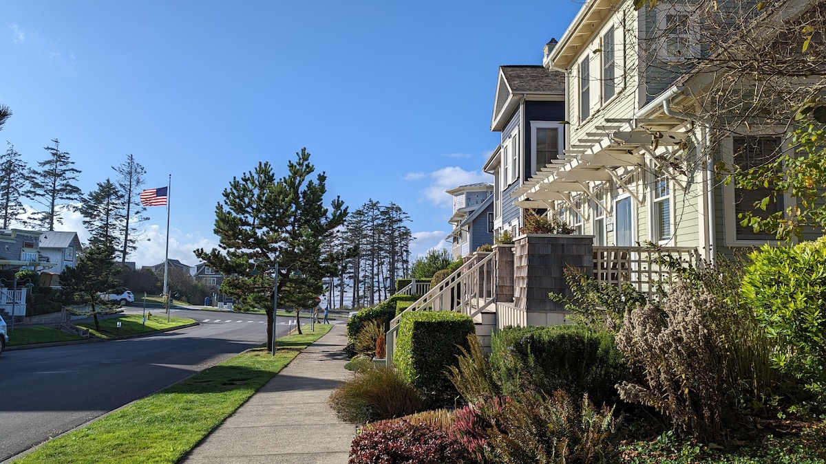 Seabrook's Ocean Song: Oceanview, Hot Tub