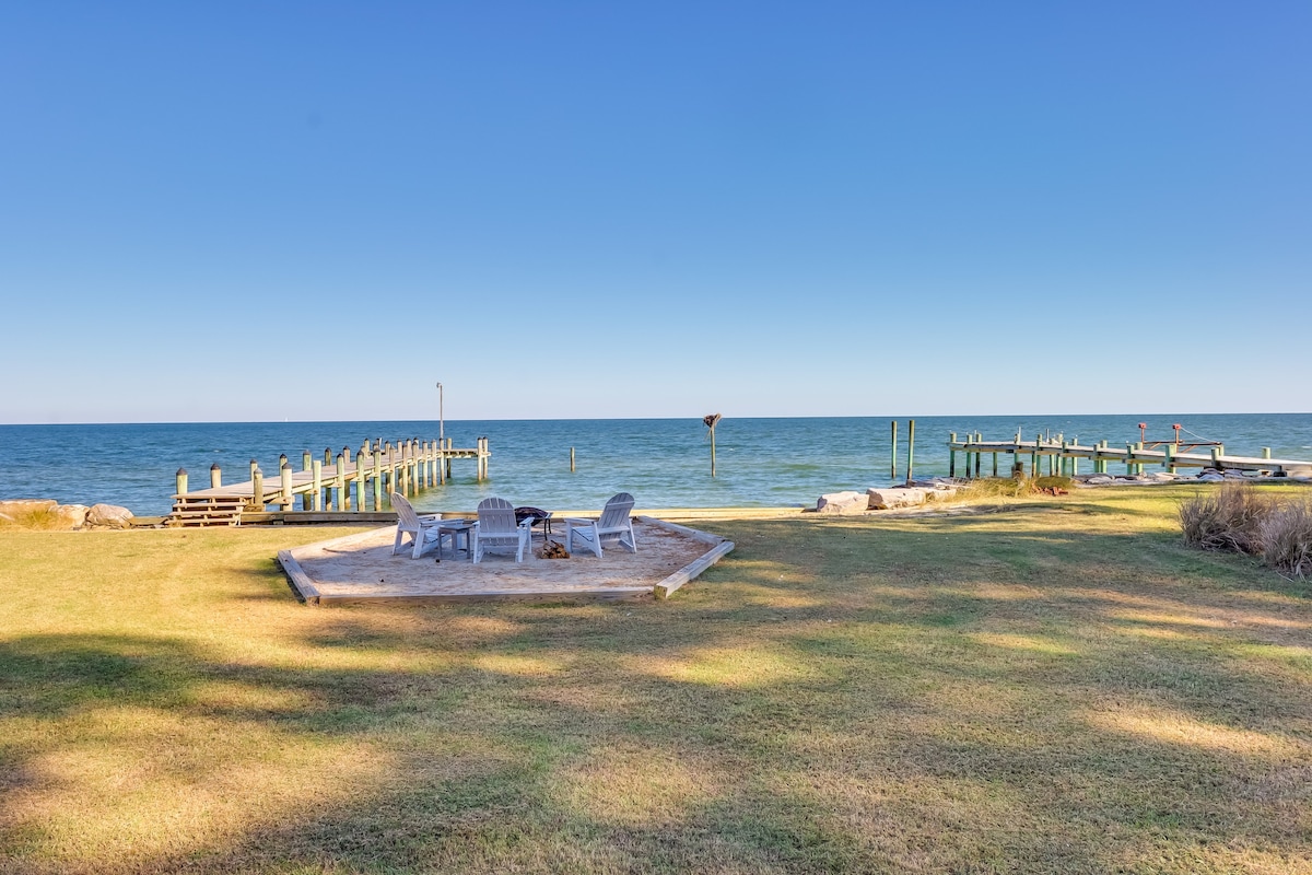 Beachy Maryland A-Frame: Steps to Chesapeake Bay!