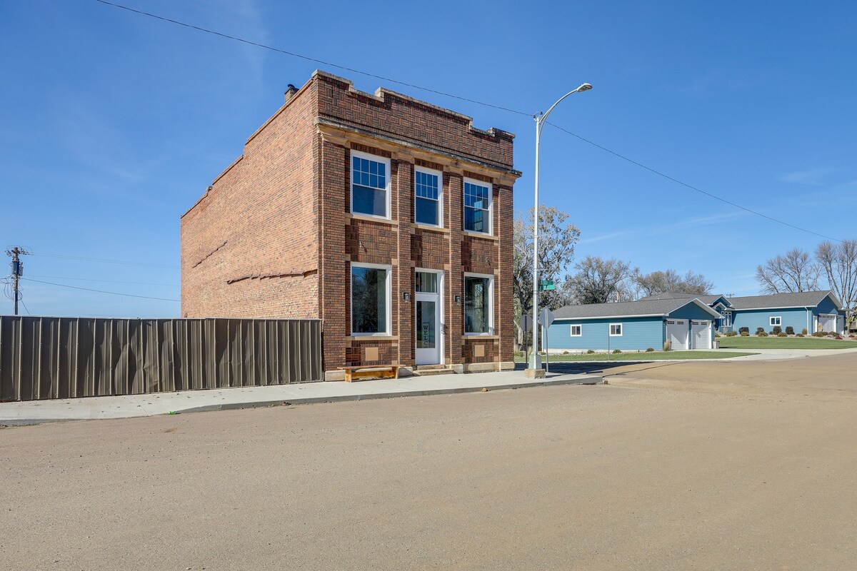 Spacious South Dakota Retreat Near Golfing!