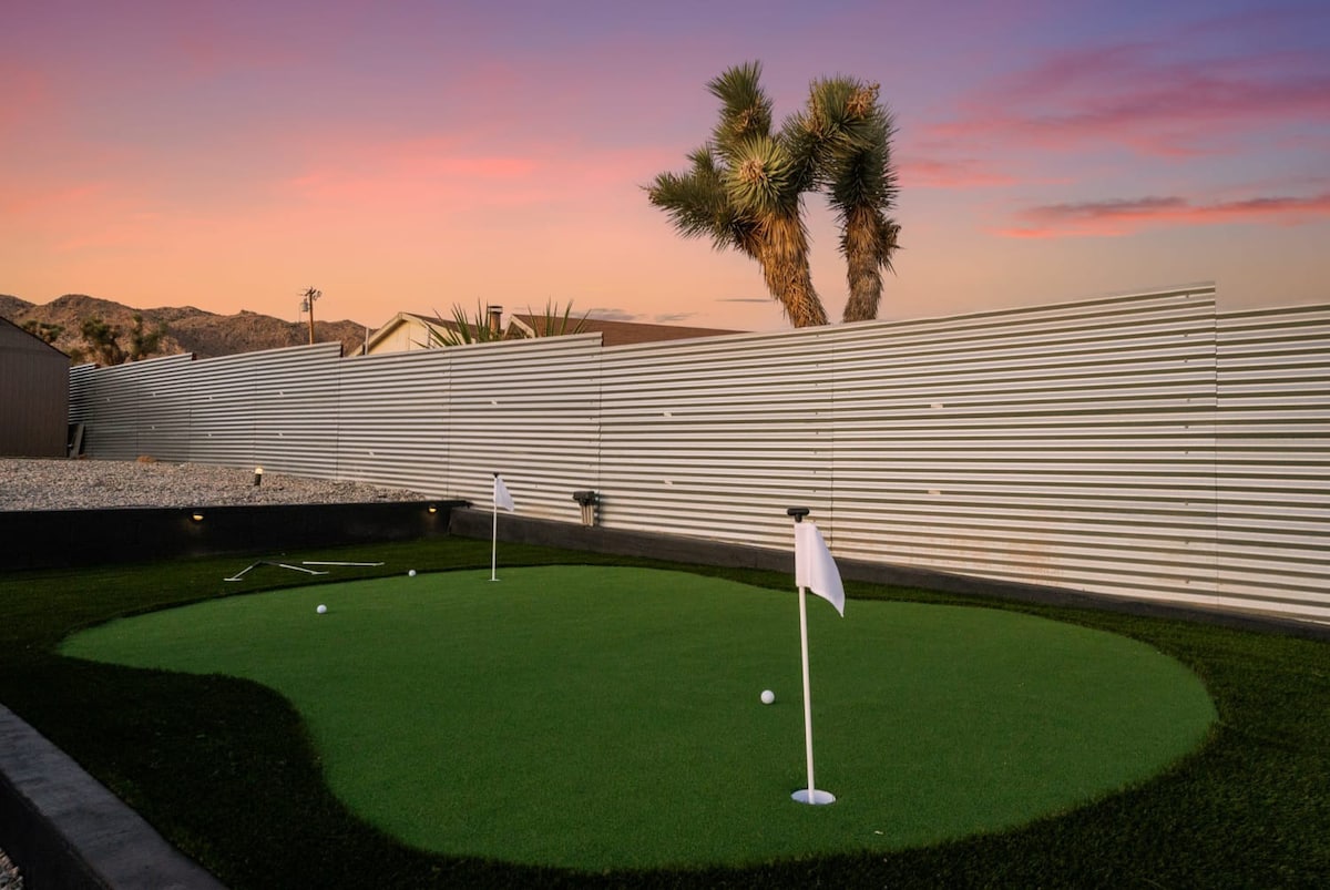 Desert Oasis Pool/Spa Golf Bocce