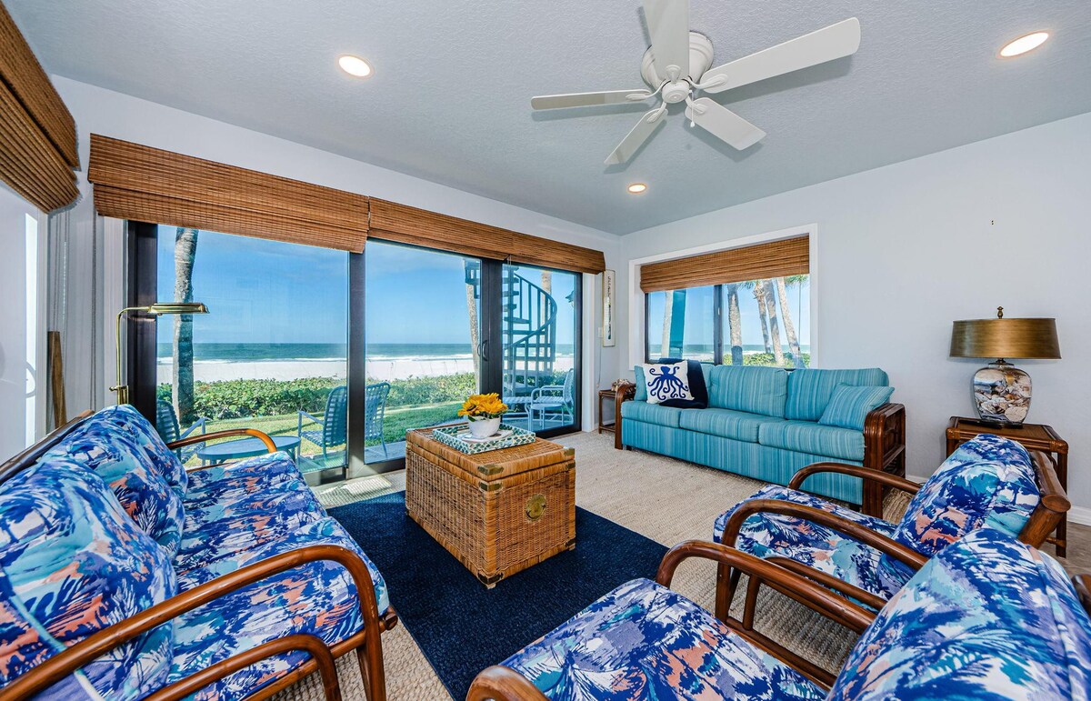 Beachfront Aldea Condo in Belleair Beach | Monthly