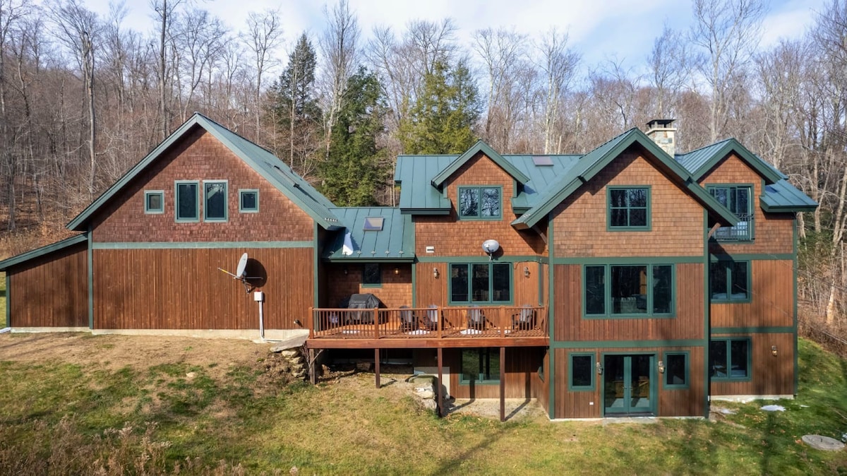 Alpine 6-BR Estate On Okemo Mountain