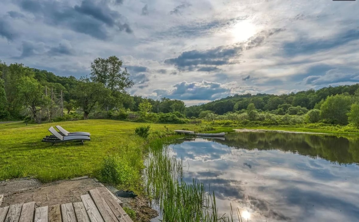 Chic Renovated Barn with Private Pond by Summer