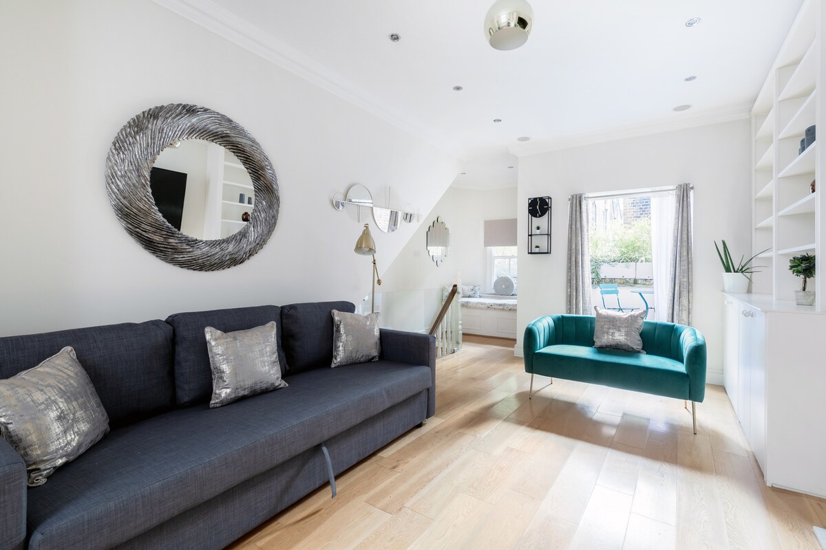 Beautiful 4 Bedroom House near Paddington Station