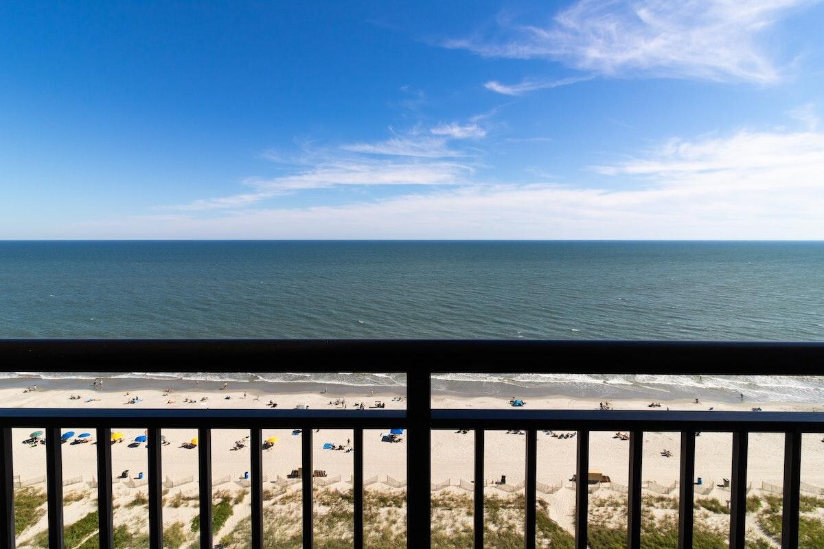 Your Oceanfront Oasis Awaits 16th Fl 3 Bdrm Deluxe