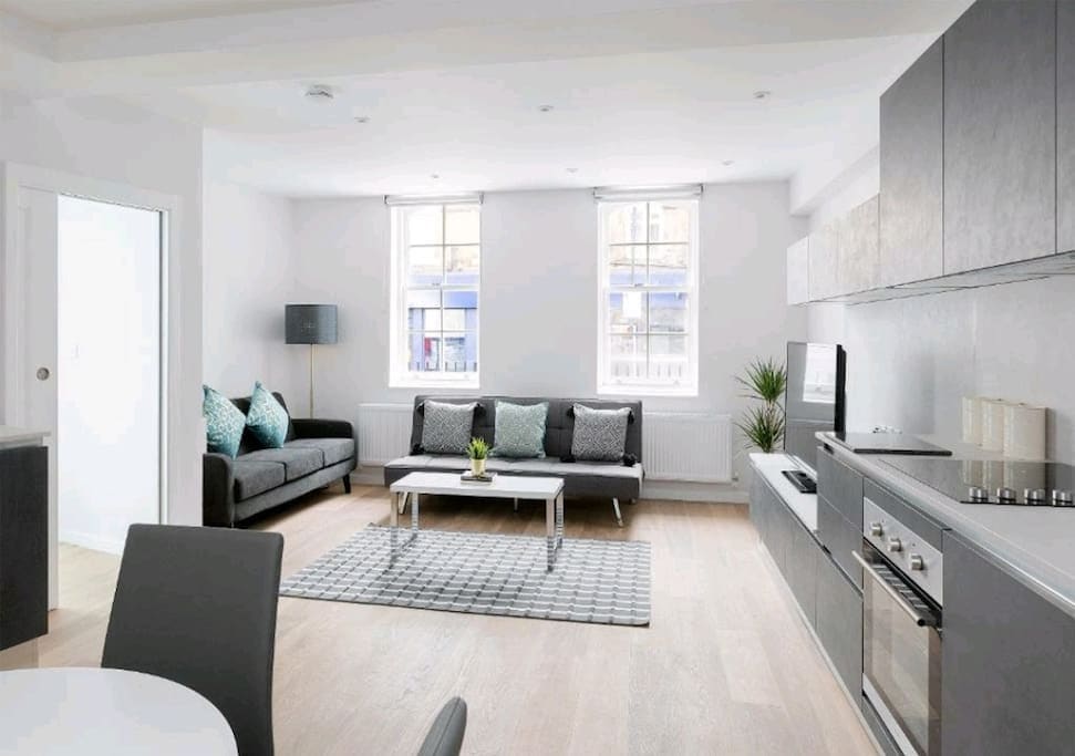 Premier Central London North Apartment