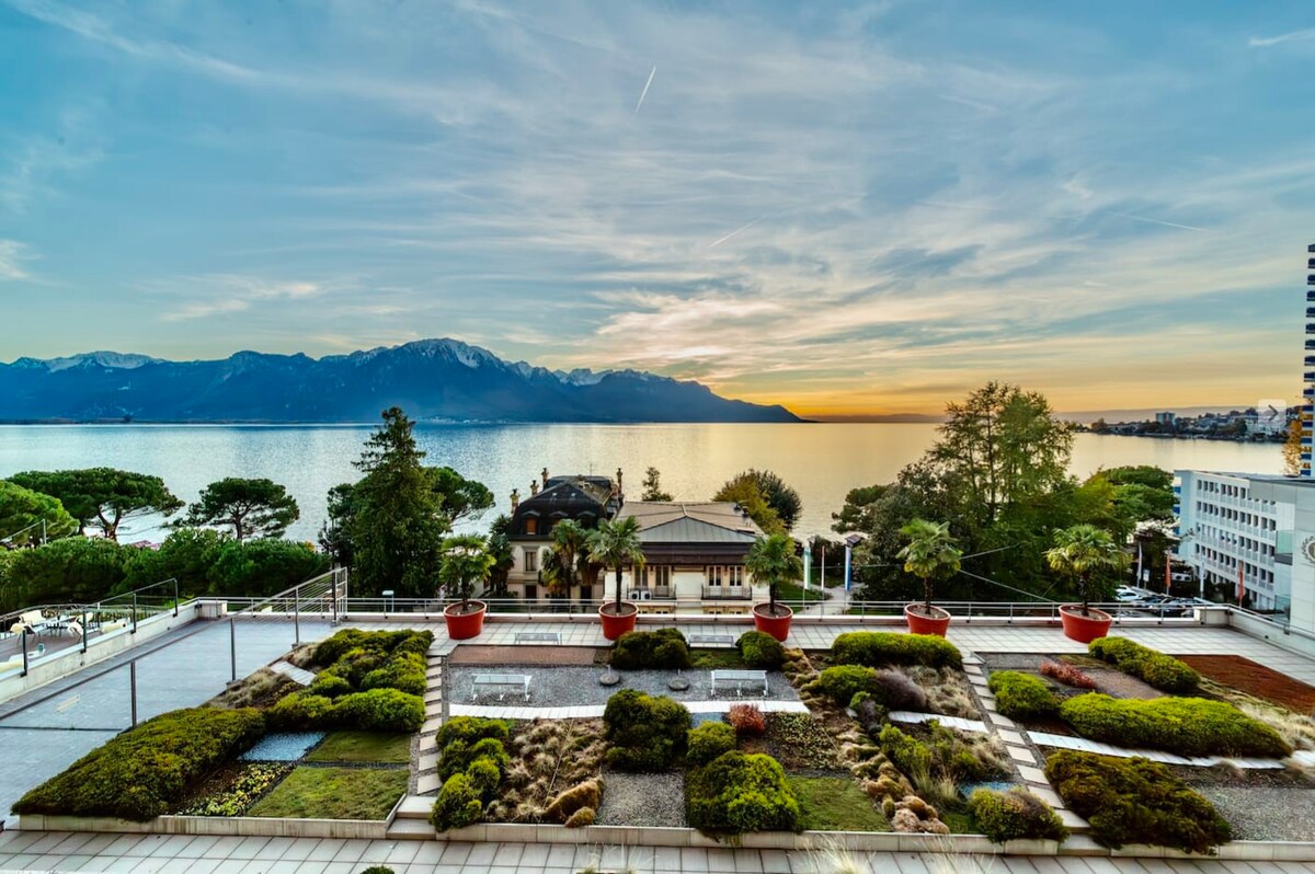 Incredible views of Montreux Lake 2BD Appartment