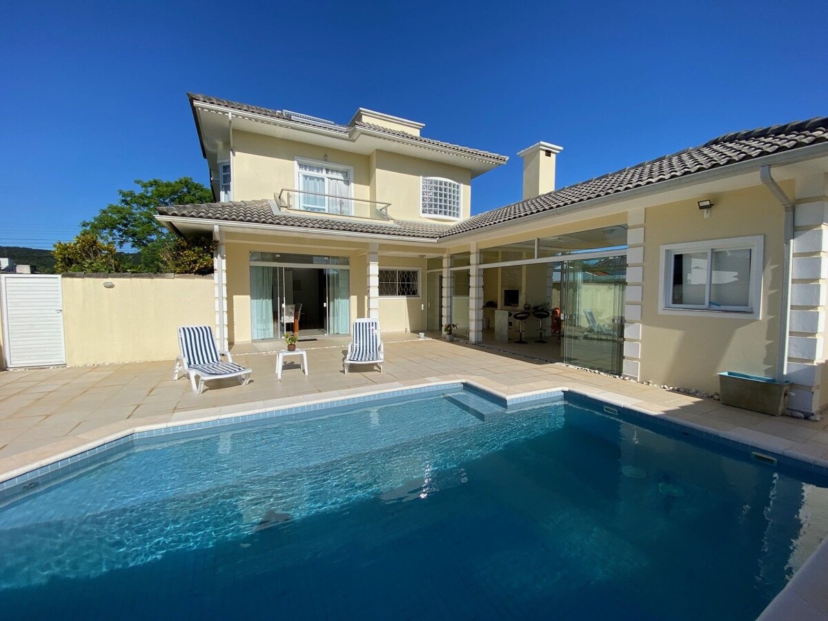 Linda Casa Piscina Jurere Florianópolis