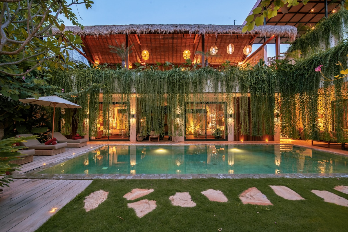 Ricefield Serenity Villa-4br Canggu Escape