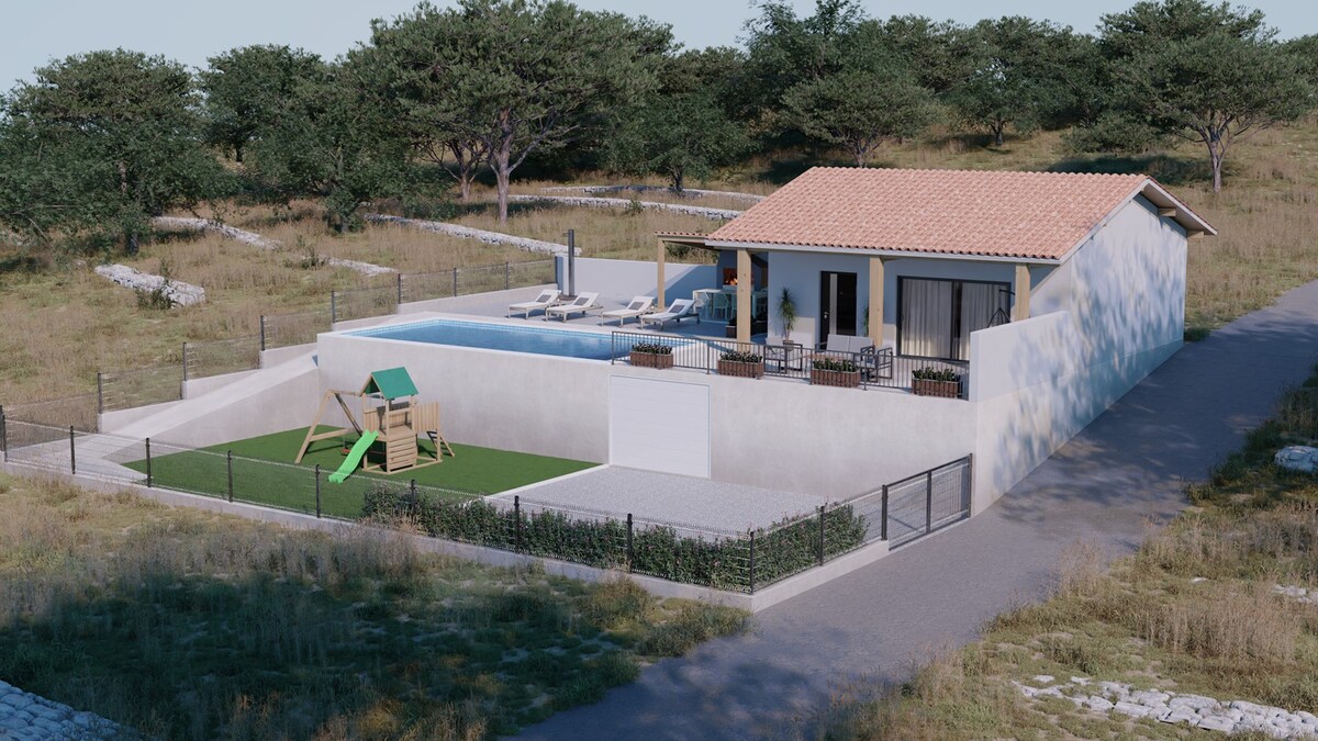 Lovely Modern Villa Antea with Private Pool near V