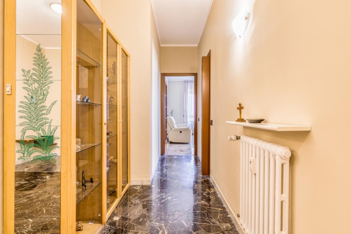 Brand New Milano Apartment 5PAX- WIFI- Morgantini