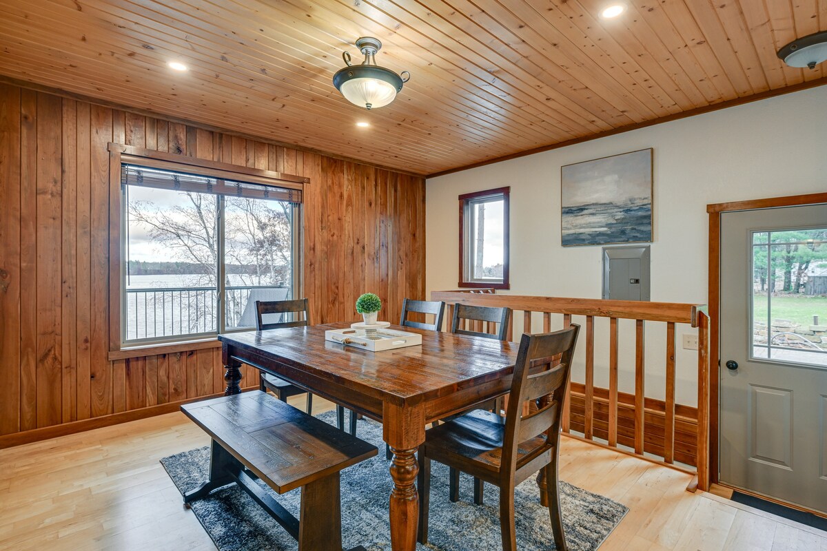 Waterfront Holcombe Getaway w/ Game Room!