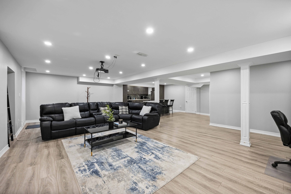 Modern 1BR Basement Suite in Ajax