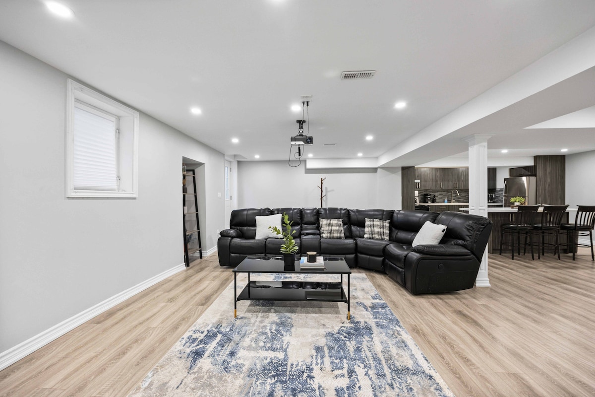 Modern 1BR Basement Suite in Ajax