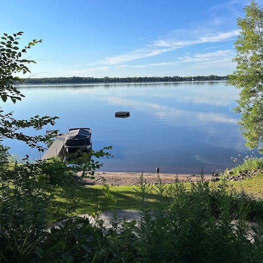 Delightful 3 bedroom Pokegama Lake Get Away